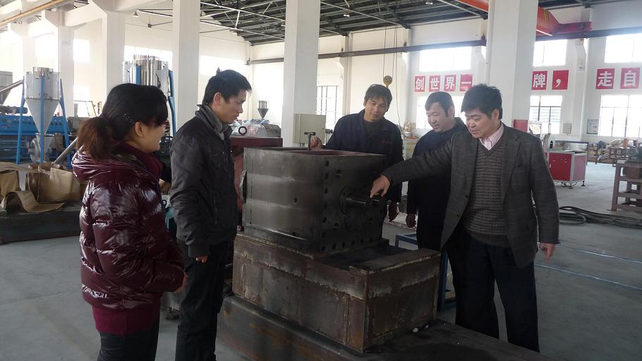 明博在线注册_明博(中国)公司以“创建学习型党组织”为抓手,推动“企业科技创新”.jpg 明博在线注册_明博(中国)公司以“创建学习型党组织”为抓手,推动“企业科技创新”.jpg